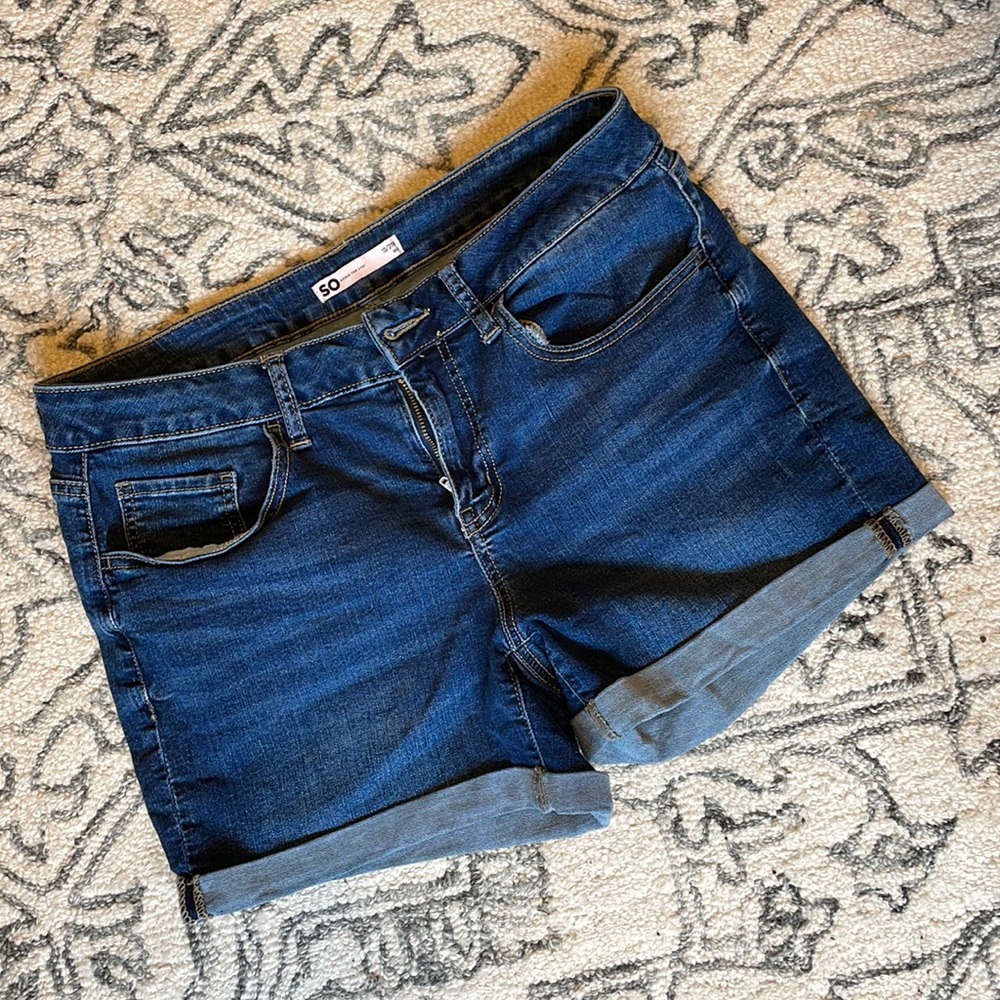 SO Jean shorts